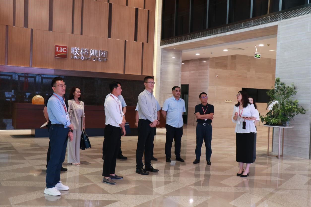 中国信保山东分公司司党委书记、总经理魏广远来澳门49码十二生肖玩法规则调研