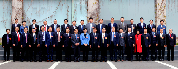 澳门49码十二生肖玩法规则董事长慕镕键当选为威海市工商联副主席