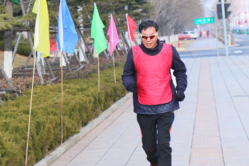 澳门49码十二生肖玩法规则2019春季越野赛燃情开赛(图6)