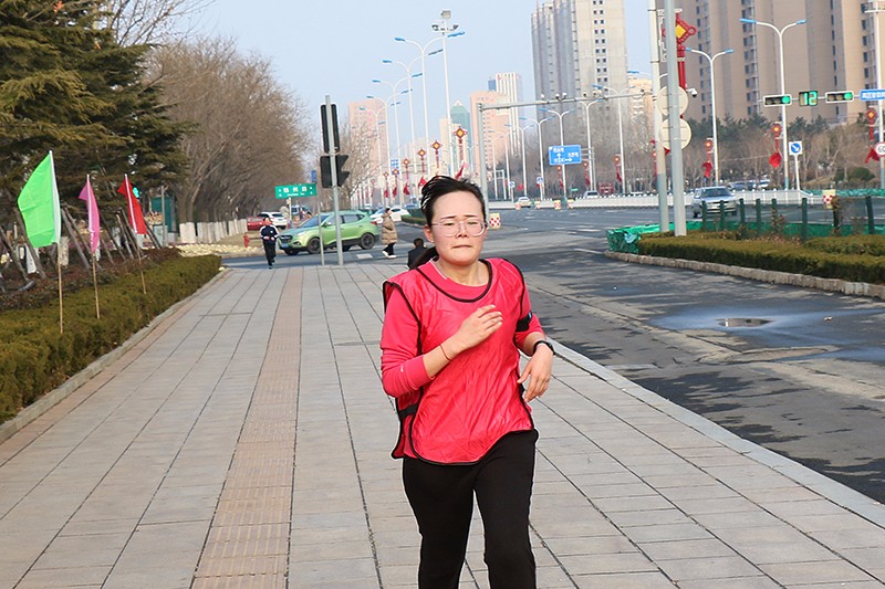 澳门49码十二生肖玩法规则2019春季越野赛燃情开赛(图37)