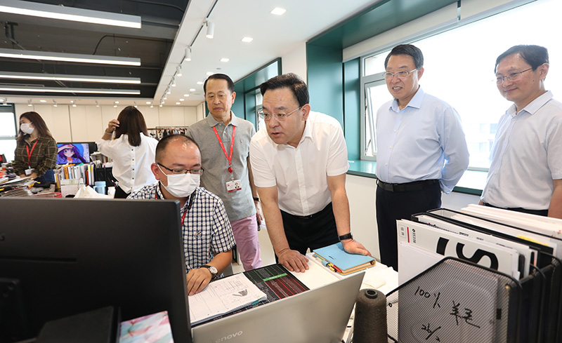 威海市委副书记、代市长闫剑波到澳门49码十二生肖玩法规则调研